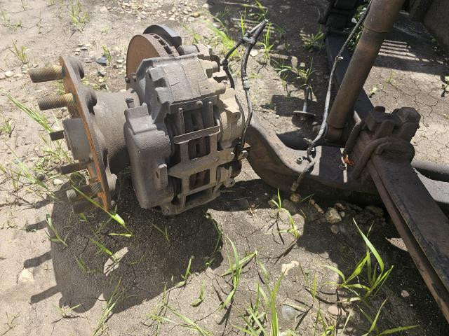 2017 Ford F750 Right Caliper: P/N 60450479007