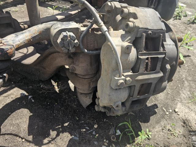 2017 Ford F750 Left Caliper: P/N 60450478007