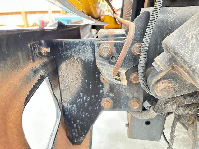 2005 International 4300 Left Bumper Bracket, Front