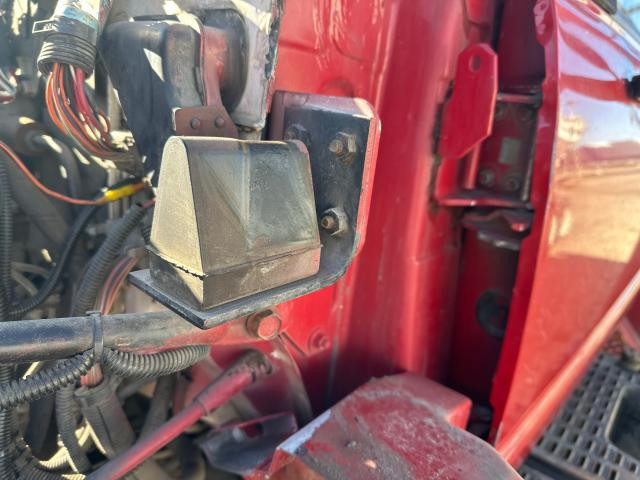 1993 Gmc TOPKICK Left Hood Rest
