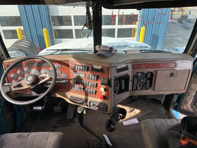 2005 Western Star Trucks 4900 Dash Assembly