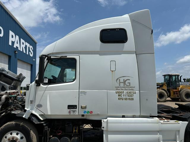 Shell Cab Assembly, 2008 Volvo VNL : High Roof