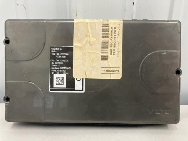 meluページ Peterbilt 379 Cab Control Modules | CECUs for Sale