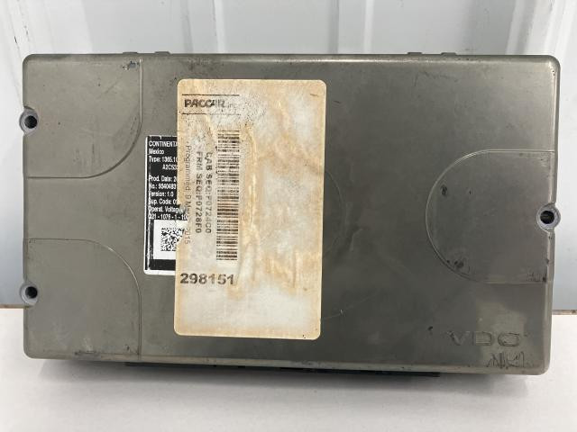 【CPC-L24】ユウト Peterbilt 386 Cab Control Modules | CECUs for Sale