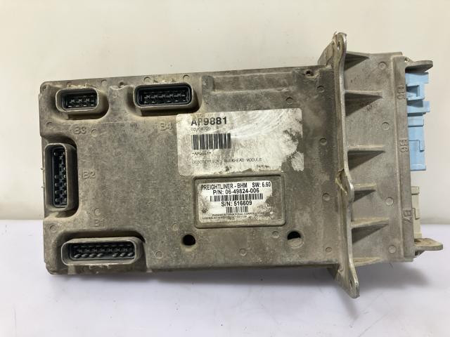 2010 Freightliner M2 106 Cab Control Module Cecu