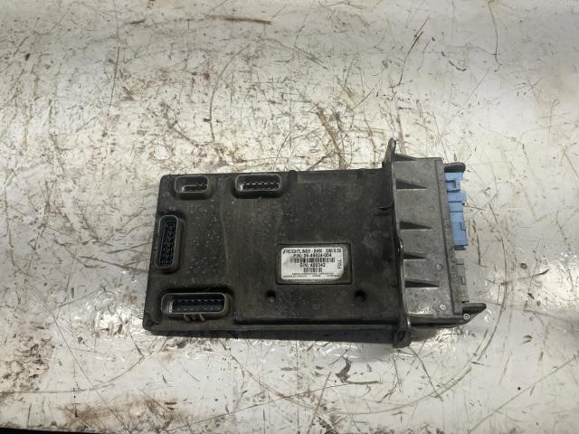 2009 Freightliner M2 106 Cab Control Module Cecu