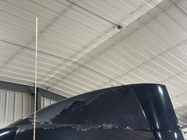 2007 Volvo VNL Wind Deflector