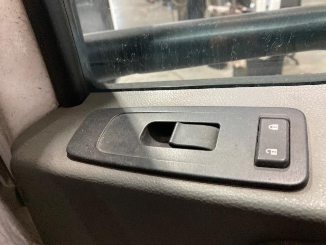 2014 Kenworth T680 Right Door Electrical Switch