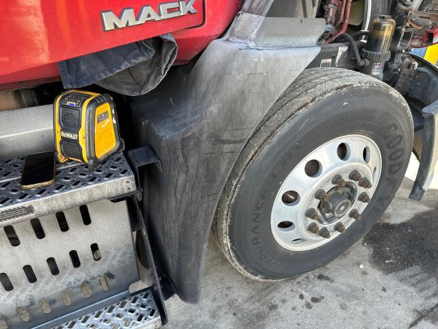 2016 Mack CXU Right Grey Extension Poly Fender Extension (Hood): Rh Side Fender Extension, Does Not Include Bracket