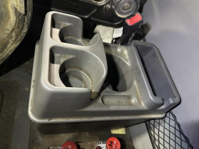 1998 Ford L8501 Console