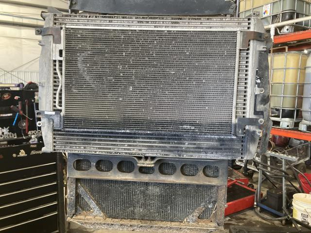 2006 Freightliner COLUMBIA 112 Cooling Assembly. (Rad., Cond., Ataac)