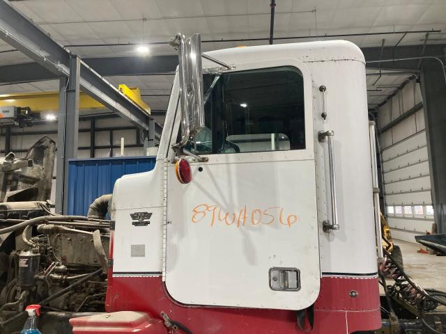 1989 Freightliner FLD120 Left Door