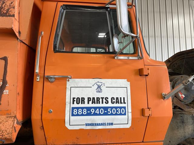 1985 Ford LT8000 Right Door