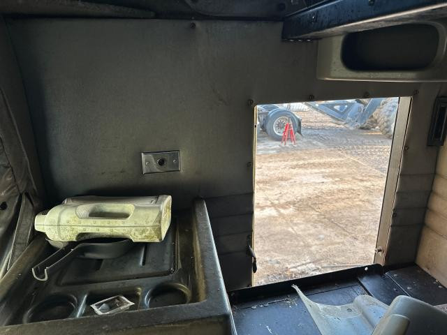 1997 Ford L9522 Right Interior Trim Panel