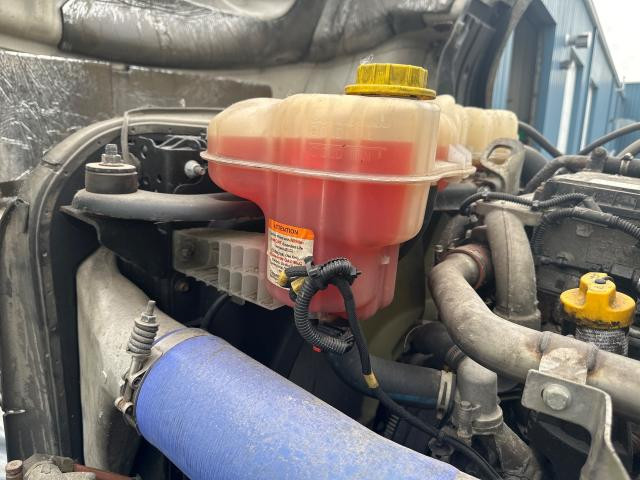 2021 Freightliner CASCADIA Radiator Core Support