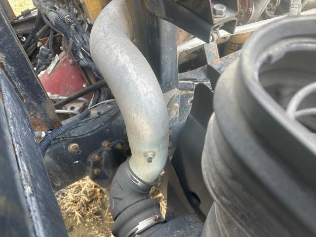 1999 Gmc T6500 Air Transfer Tube | Cleaner To Turbo Air Transfer Tube | Engine: Cat 3126