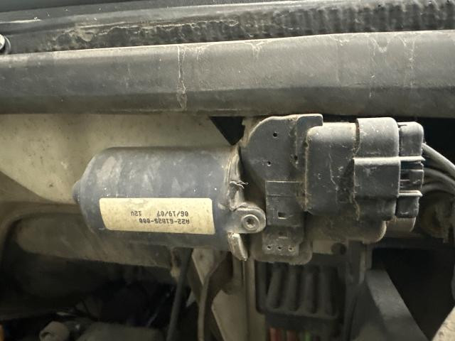 1998 Ford A9522 Wiper Motor, Windshield: Wiper Motor W/ Transmission