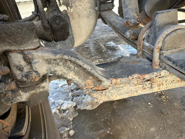 2014 Eaton E-1202I Axle Assembly, Front