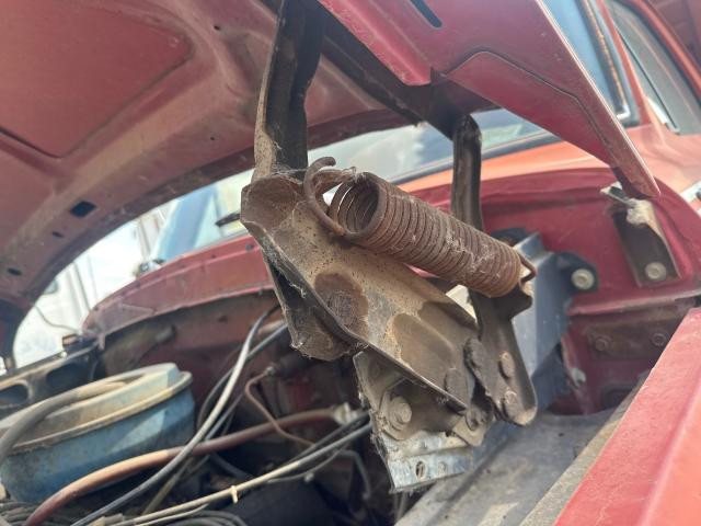 1977 Ford F600 Hinge