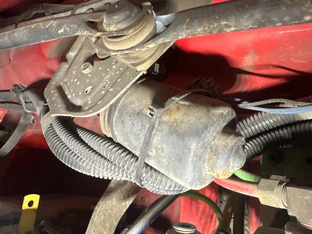 2004 Freightliner M2 106 Wiper Motor, Windshield: Wiper Motor Only
