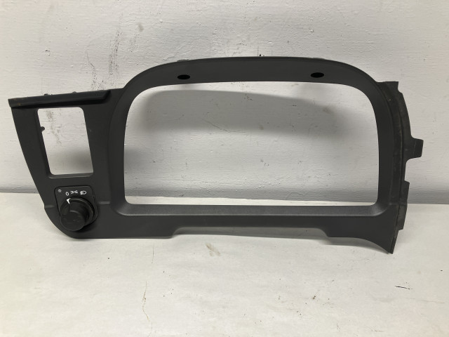 2021-2027 Peterbilt 567 Headlight Switch Dash Panel - Used | P/N S646303310741741