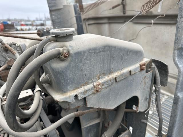 1994 International 4900 Steel Radiator Overflow Bottle