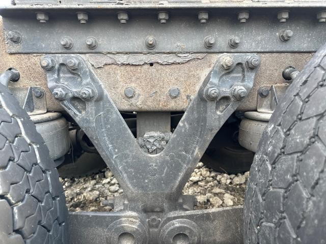 2013 Kenworth AG400 Suspension