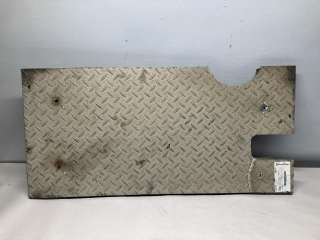 2003 Peterbilt 387 16.25-inch Deckplate