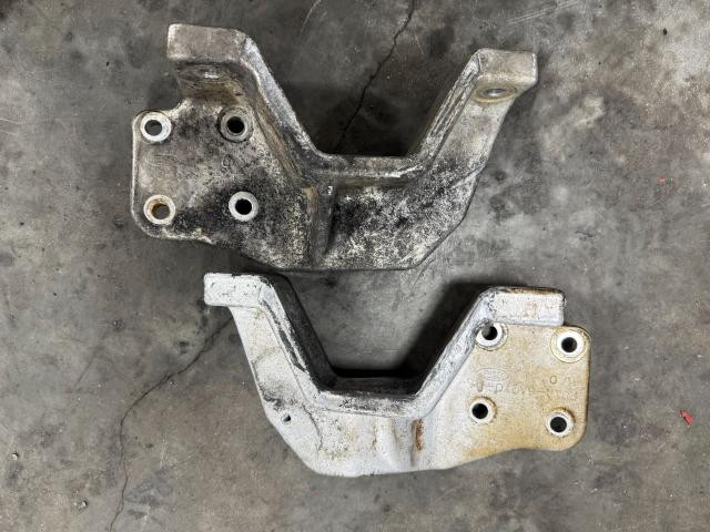2000 Cummins ISB Both Mounts