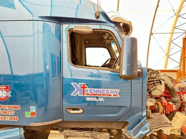 2022 Peterbilt 579 Right Door