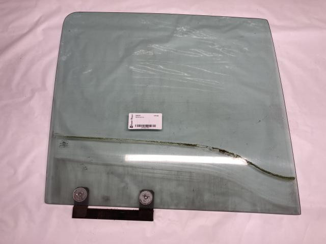 1997 Ford L9522 Right Door Glass