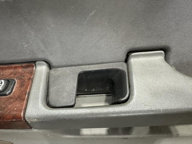 2007 Freightliner C120 CENTURY Right Door Handle