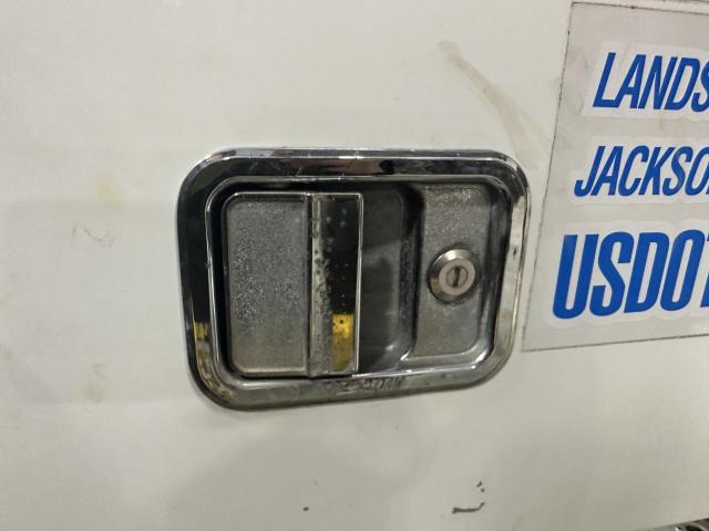 2007 Freightliner C120 CENTURY Right Door Handle