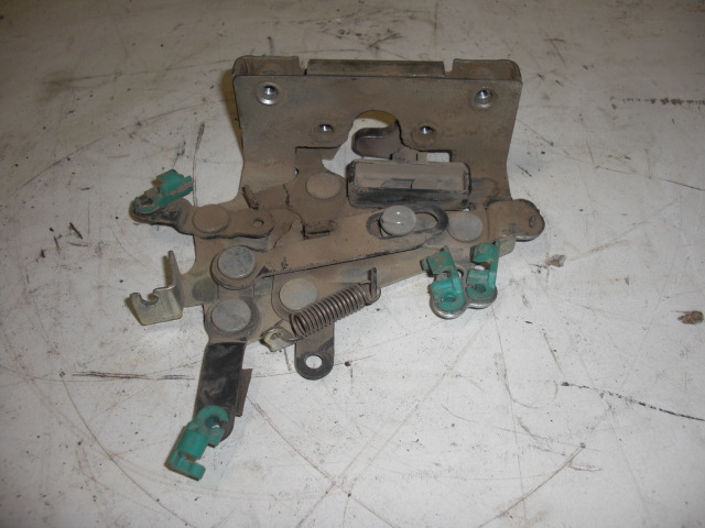 Peterbilt 379 Door Latch for Sale