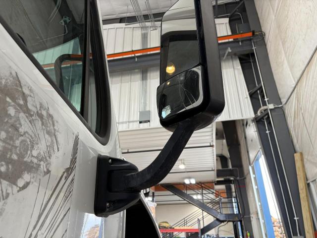 2016 Freightliner CASCADIA Right Door Mirror | Material: Poly