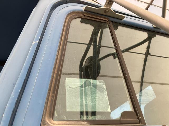 1990 International 9300 Left Door Vent Glass