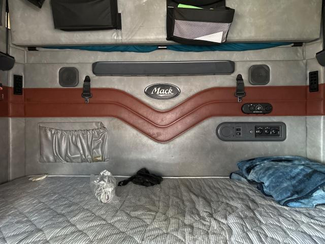 2016 Mack CXU Interior Trim Panel