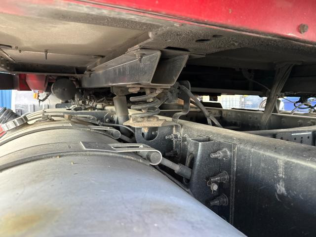2016 Mack CXU Left Cab Suspension