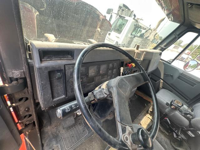1990 International 8200 Dash Assembly