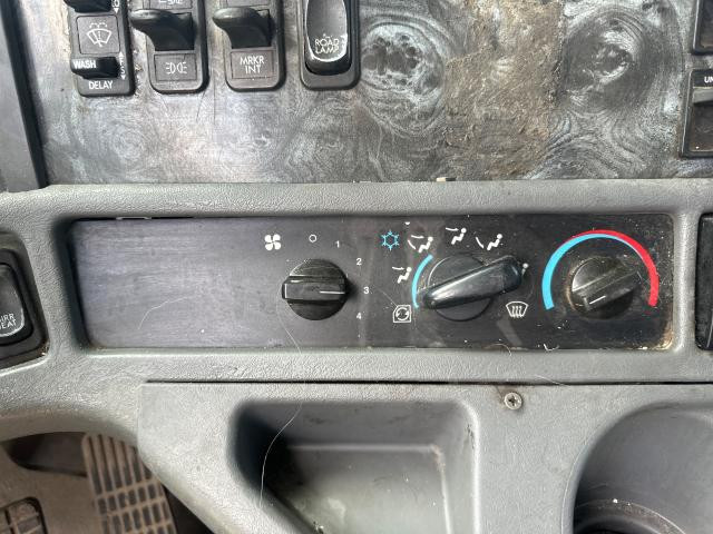 2003 Freightliner COLUMBIA 120 Heater & AC Temp Control | P/N VERIFY