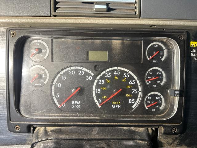 2009 Freightliner COLUMBIA 120 Instrument Cluster