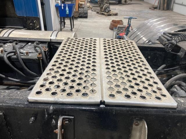 1996 Kenworth T600 24-inch Deckplate