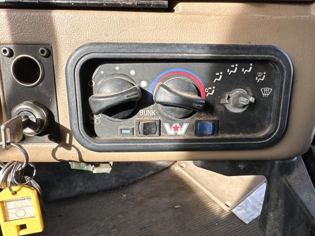 2005 Western Star Trucks 4900 Heater & AC Temp Control: Missing Fan Direction Knob