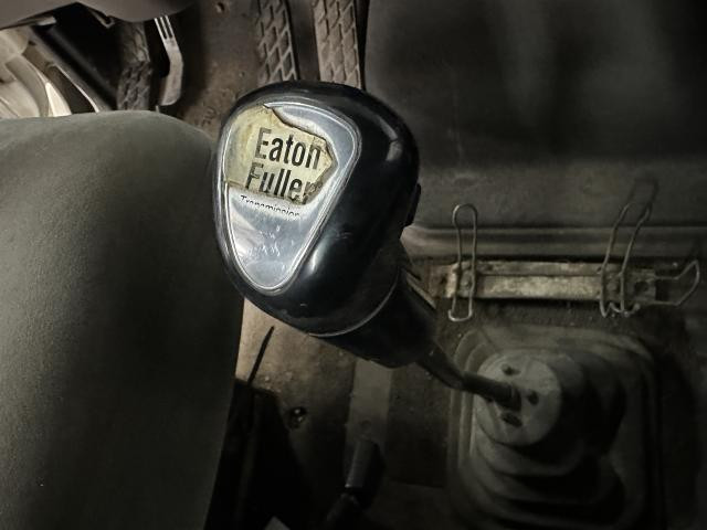 1998 Fuller RTX16709B Shift Lever