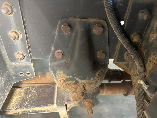 1991 Chevrolet KODIAK Left Suspension Spring Hanger: P/N VERIFY