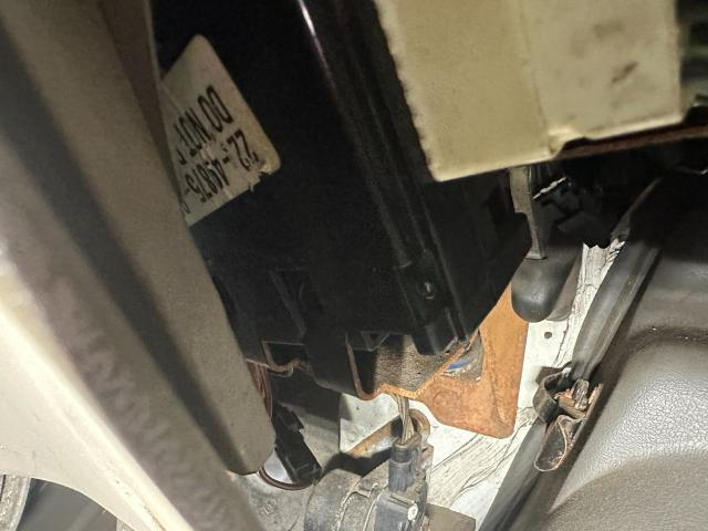 2004 Sterling A9513 Electrical, Misc. Parts: P/N 22-49875-000