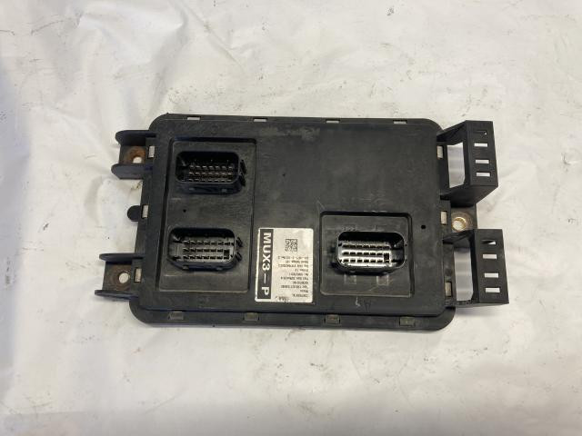 Heavy Duty Semi Truck Electronic Chassis Control Modules for Sale | New/Use