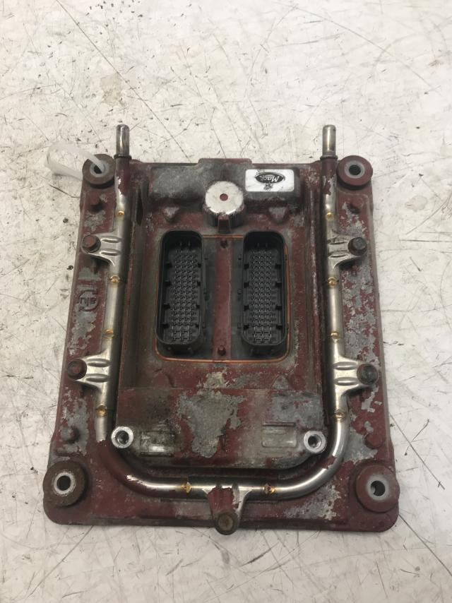 2015 Mack MP7 Control Module (Ecm): P/N 21900553