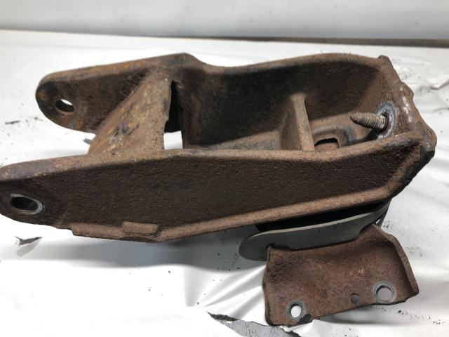 2015 Ford 6.8L V10 Right Mounts