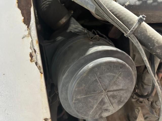 1999 Bobcat 873 Air Cleaner: P/N 6674837